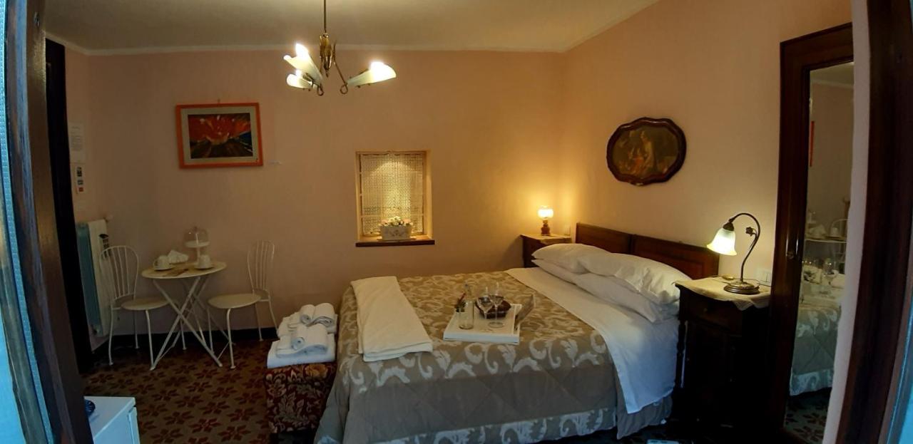 La Casa Del Pittore Di Petralia Petralia Soprana Luaran gambar