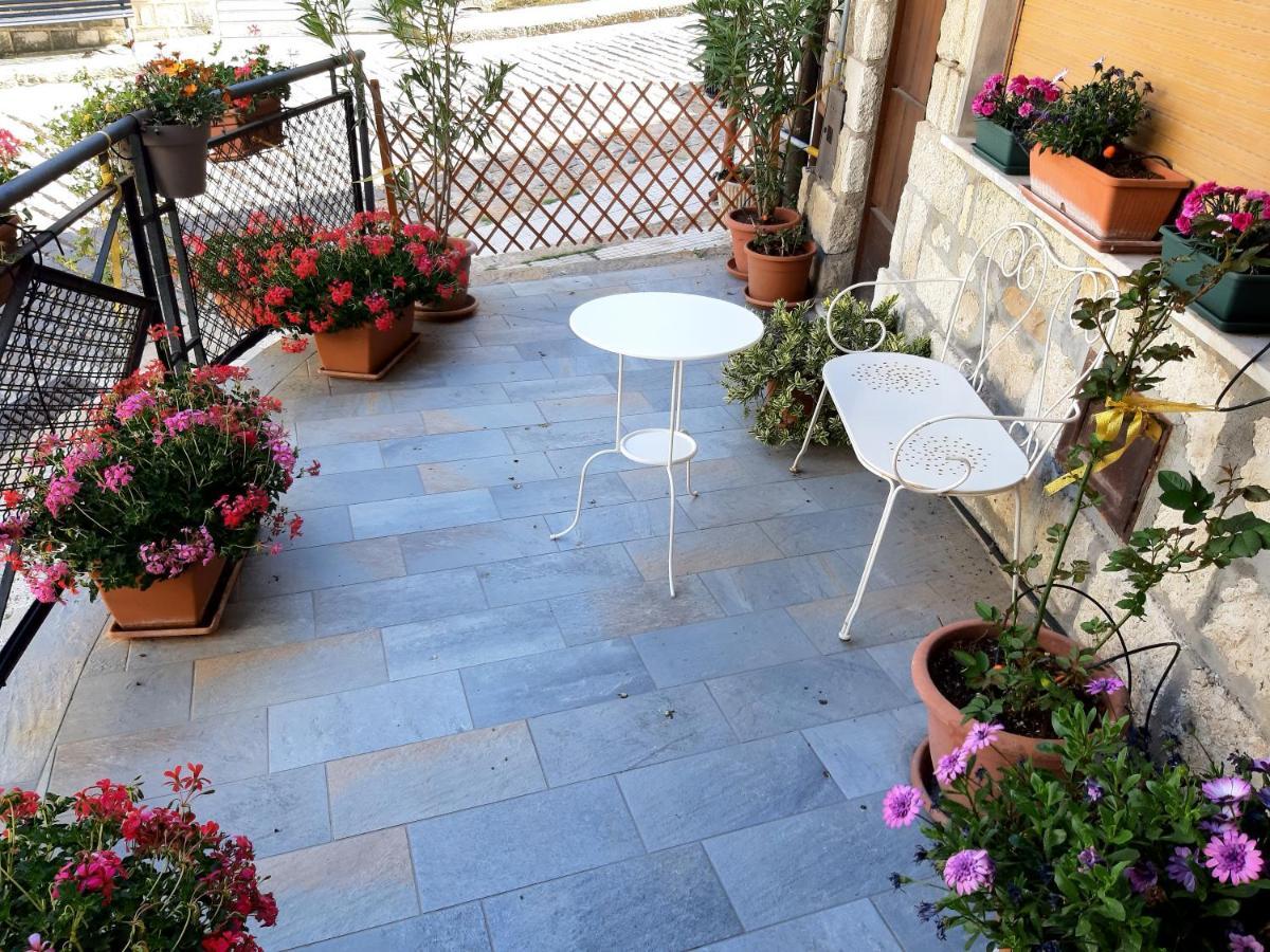 La Casa Del Pittore Di Petralia Petralia Soprana Luaran gambar