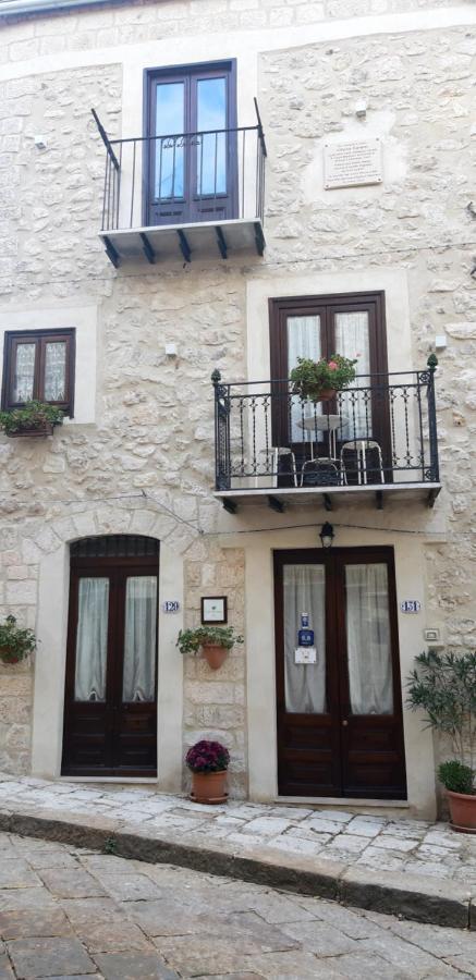 La Casa Del Pittore Di Petralia Petralia Soprana Luaran gambar