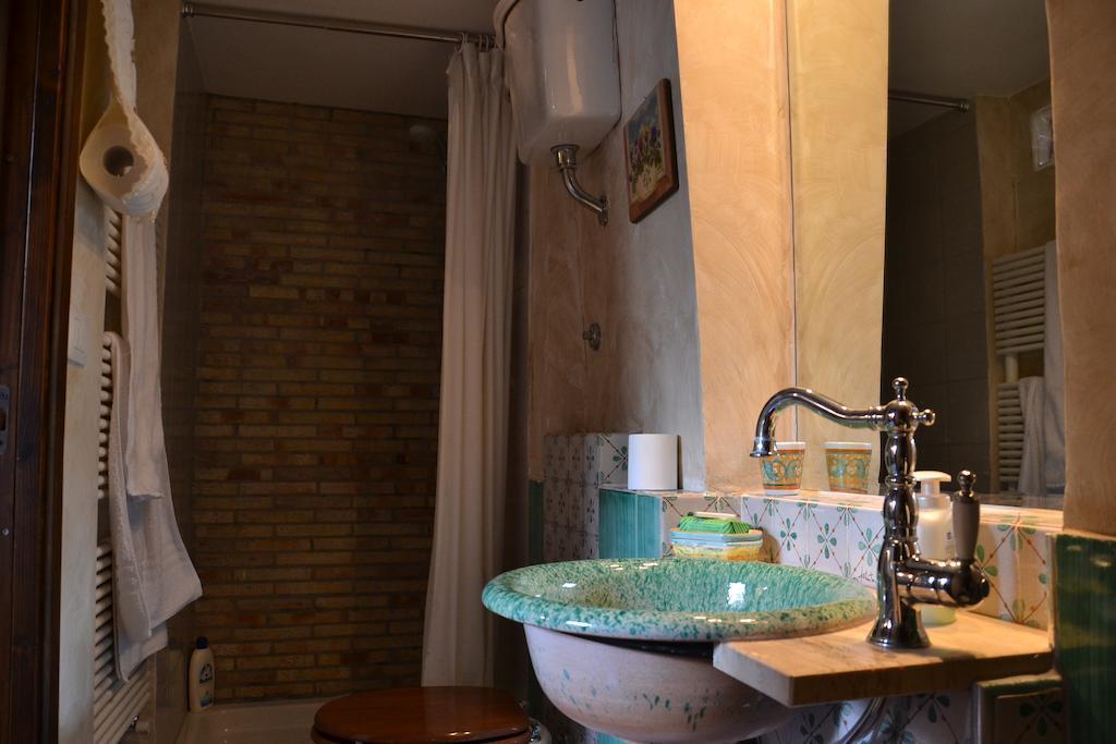 La Casa Del Pittore Di Petralia Petralia Soprana Bilik gambar