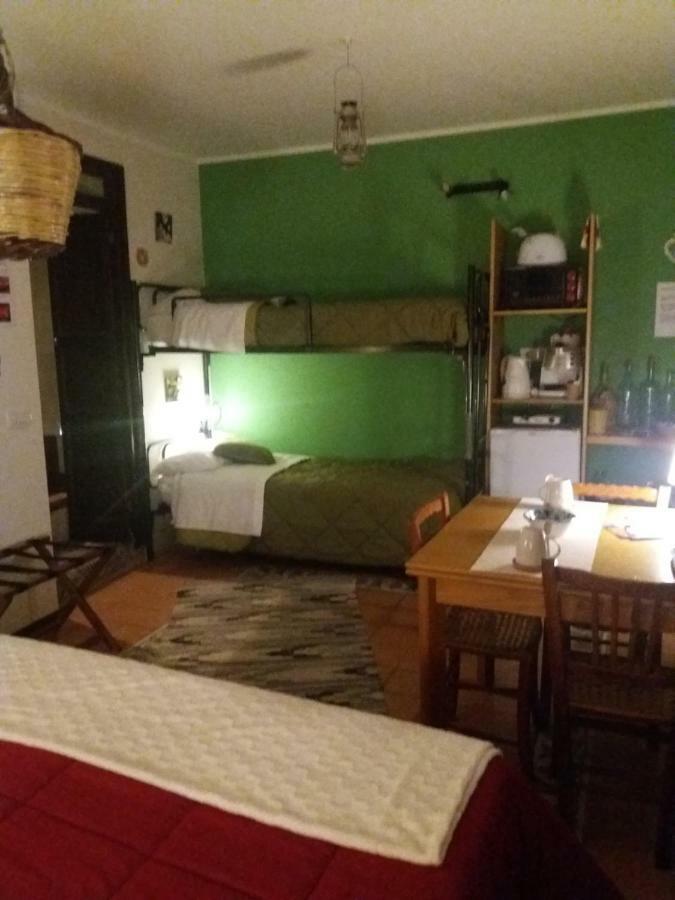 La Casa Del Pittore Di Petralia Petralia Soprana Luaran gambar