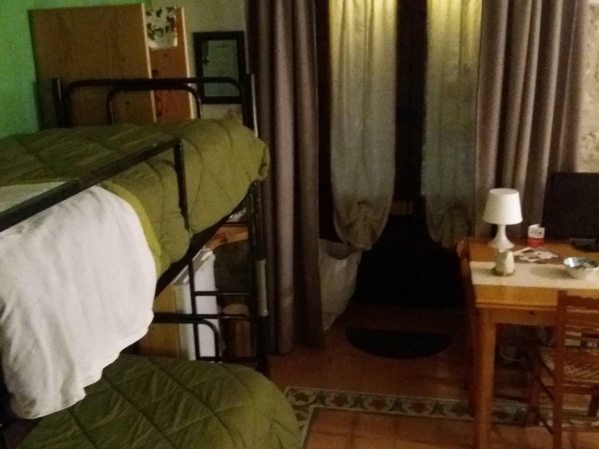 La Casa Del Pittore Di Petralia Petralia Soprana Luaran gambar