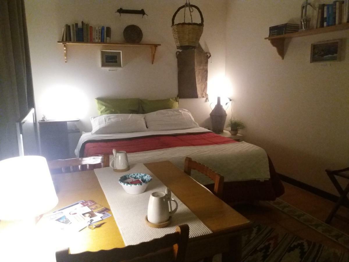 La Casa Del Pittore Di Petralia Petralia Soprana Luaran gambar